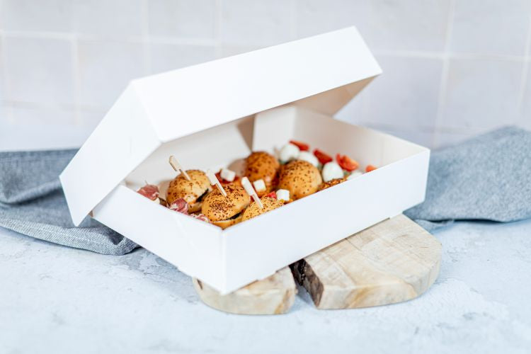 Boites carton blanches vernies pour plateaux 42 x 28 cm (100 unités)